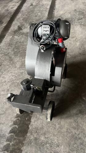 Tranxhë hekuri  T30 Pret deri në diametë 24-26